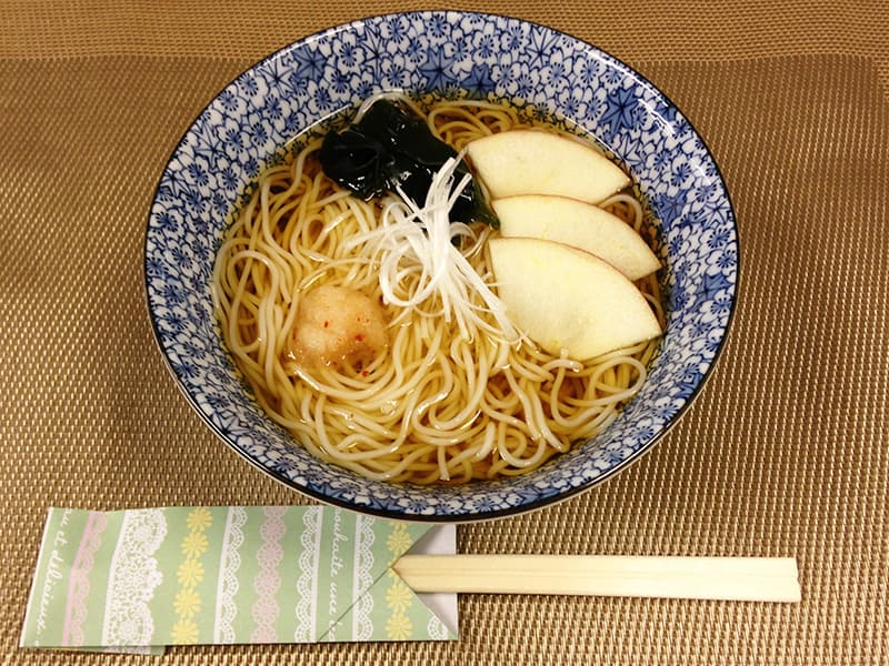 りんごにゅうめん　完成画像