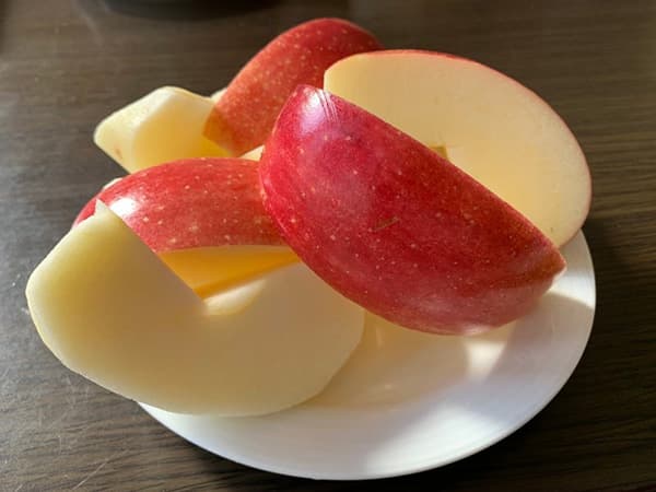 vol.34『りんご「世界一」を食べてみました』 画像