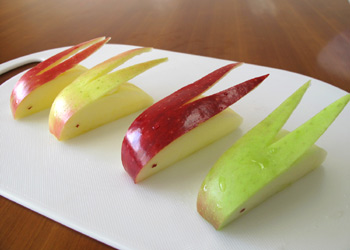 お弁当に彩りを りんごの飾り切り りんご大学ブログ