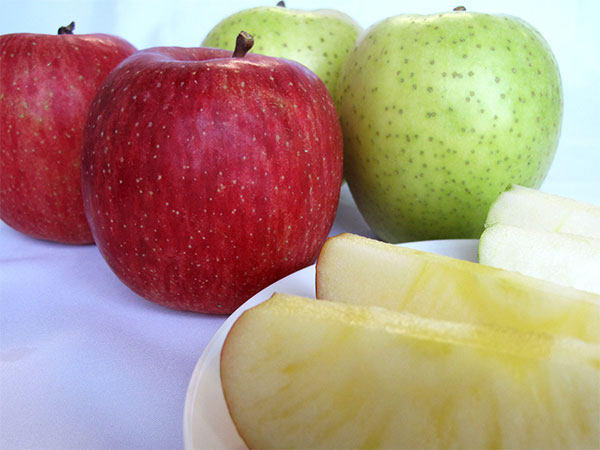 リンゴ 1 個 の カロリー は 消え ない
